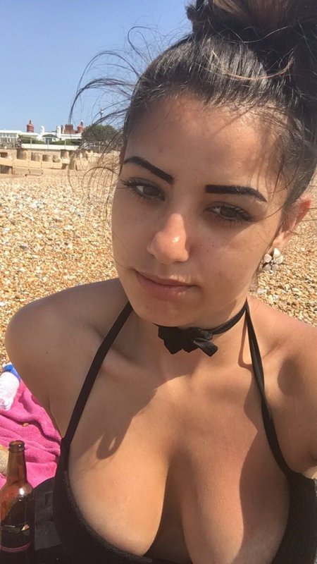 Beautiful UK Bristol Gf Showing Hot Boobs Fingweing Shaved Sexy Pussy Giving Blowjob Videos+Pics 1 IMG-19.jpg