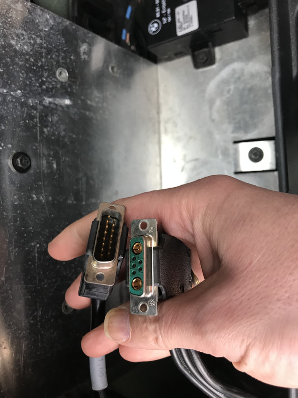 D81F18D4-E396-42B8-87F2-ECEFA0AC9445