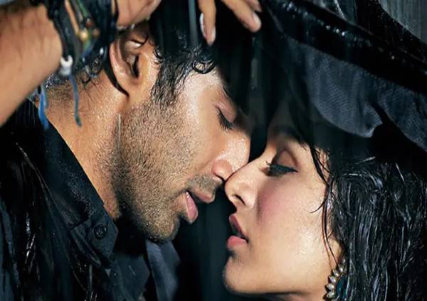 Aashiqui 2 (2013) Aashiqui 2 (2013)