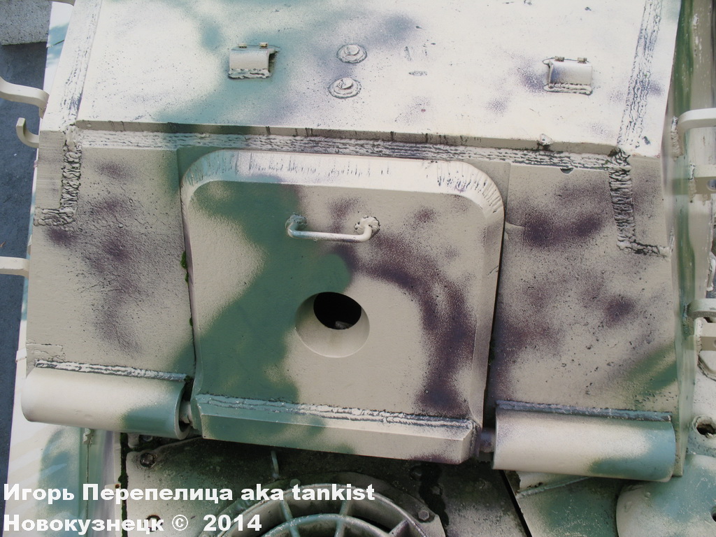 Koenigtiger_LaGleize_066