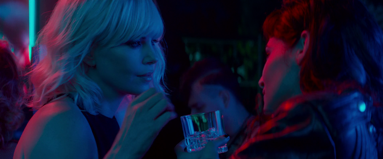 vlcsnap-2017-11-30-18h05m33s248