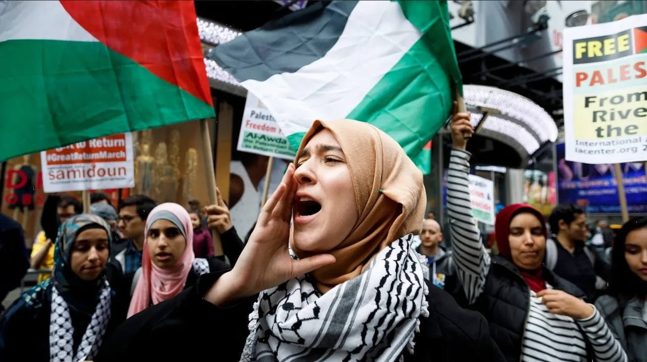 Protestan por Palestina en misa de Nueva York: 