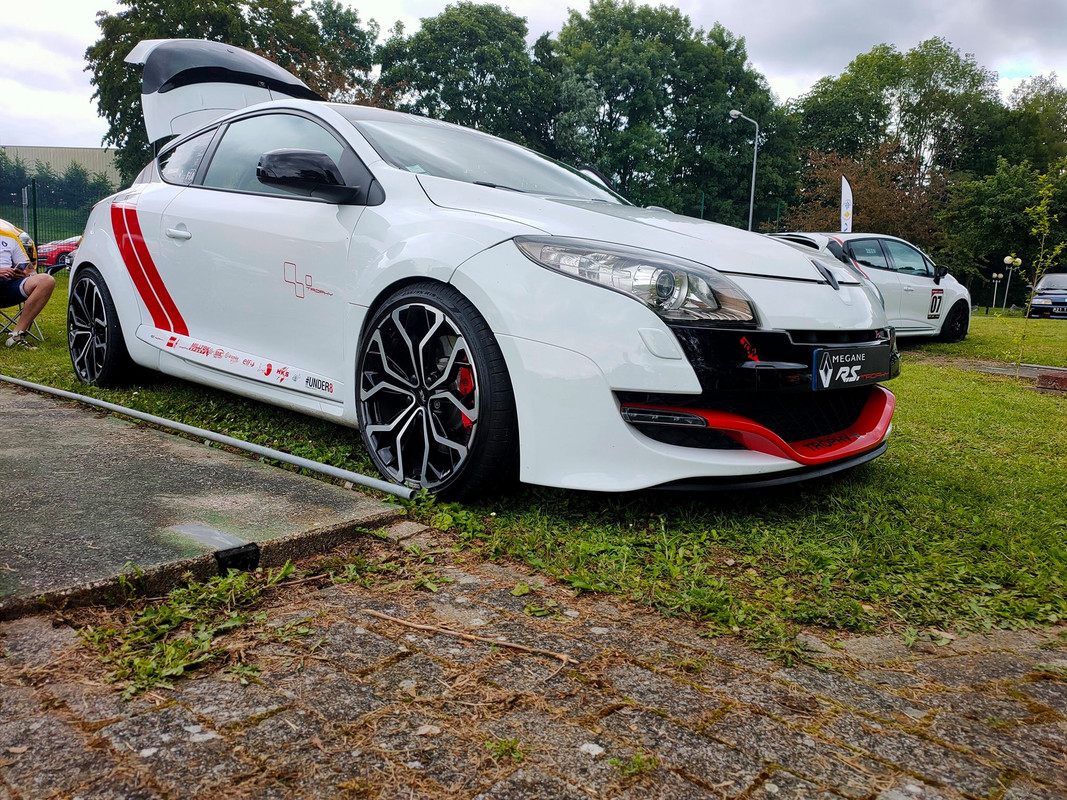 A538BEA5-98BE-4909-AF55-329BD4F38A02