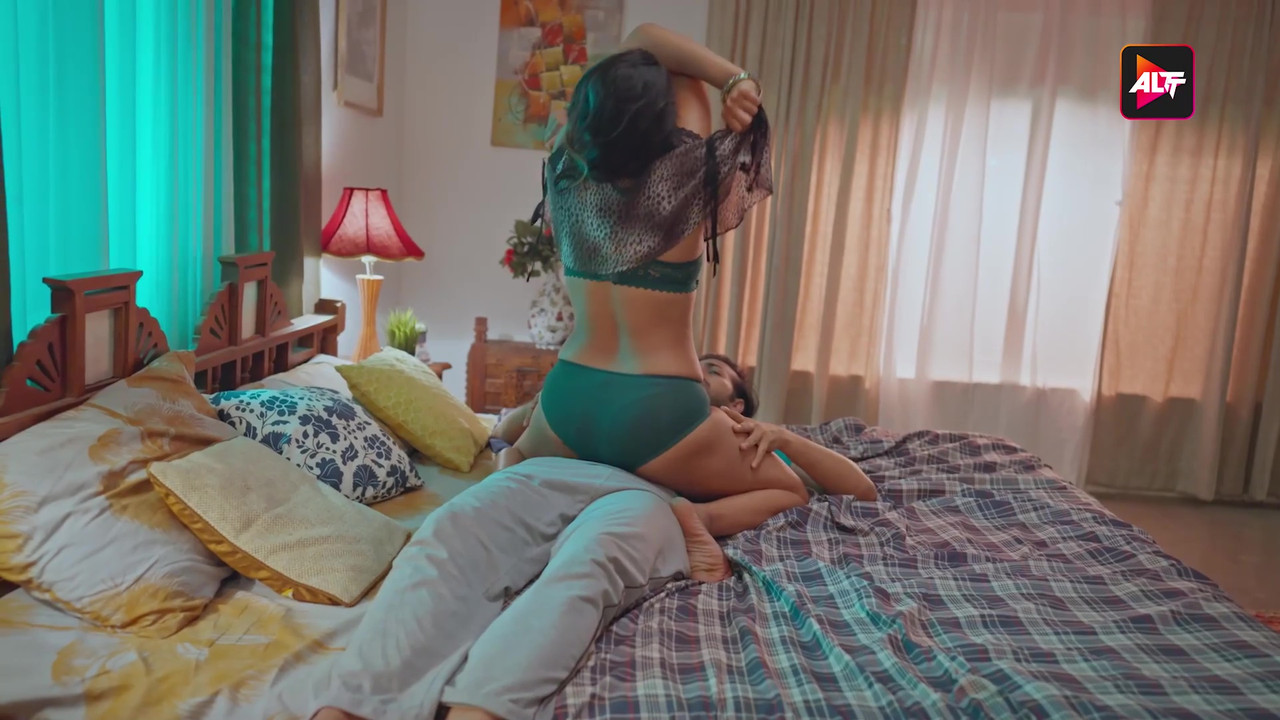 vlcsnap-2025-05-13-01h32m07s489