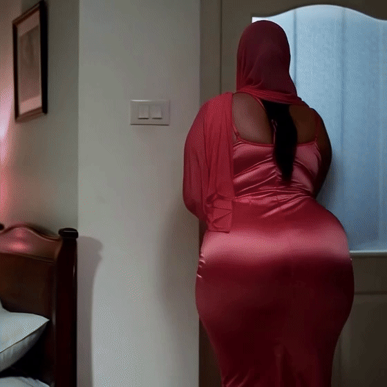 [Image: giff-10.gif]