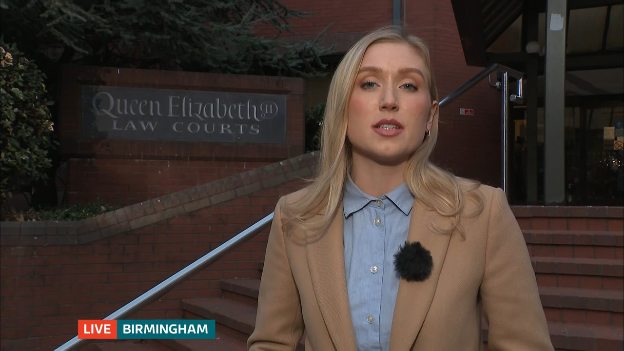 ITV Evening News_20220928_18301930.ts_snapshot_00.26.33.033