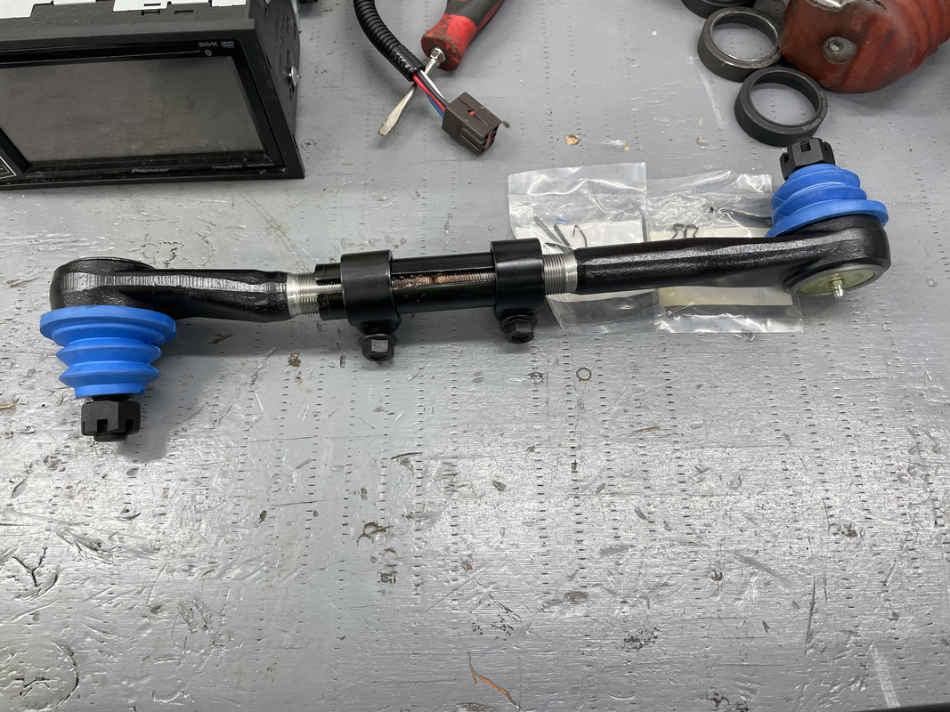 F7F2DF54-8B8E-44A5-A83B-02B237E3887B