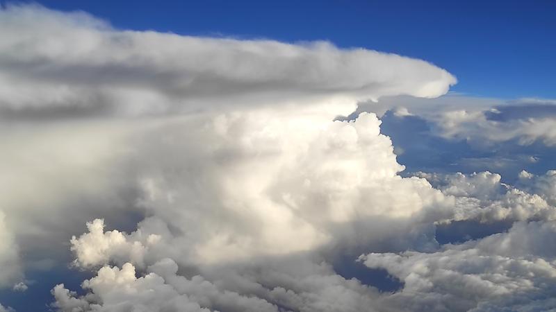 República Checa y sus pueblos-2025 - Blogs de Checa Rep. - Aeropuerto de Praga y alojamiento-20-9-2025 (3)