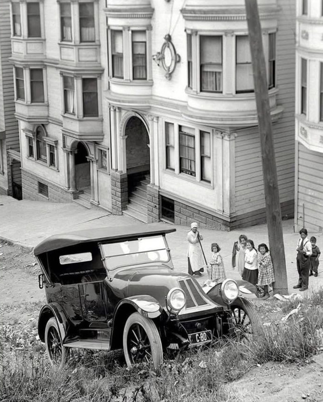 774AB032-BFA6-4B28-A1D7-456404284D0E