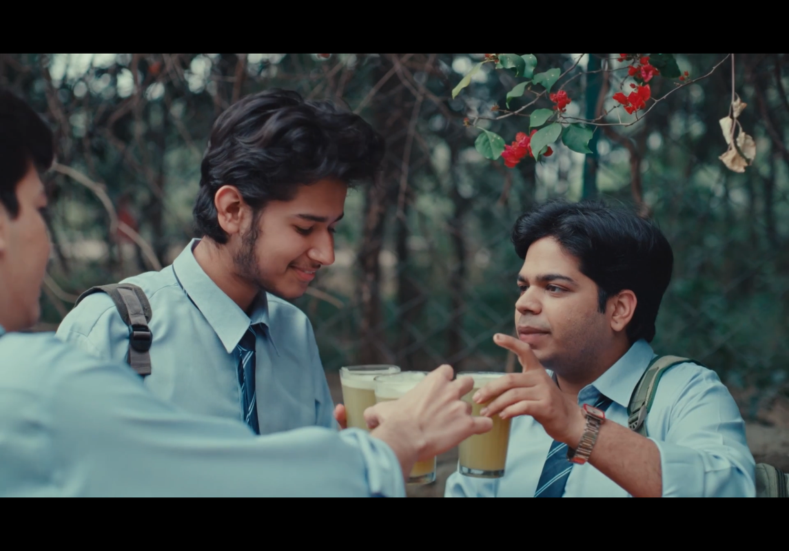 Ghich-pich Juice scene