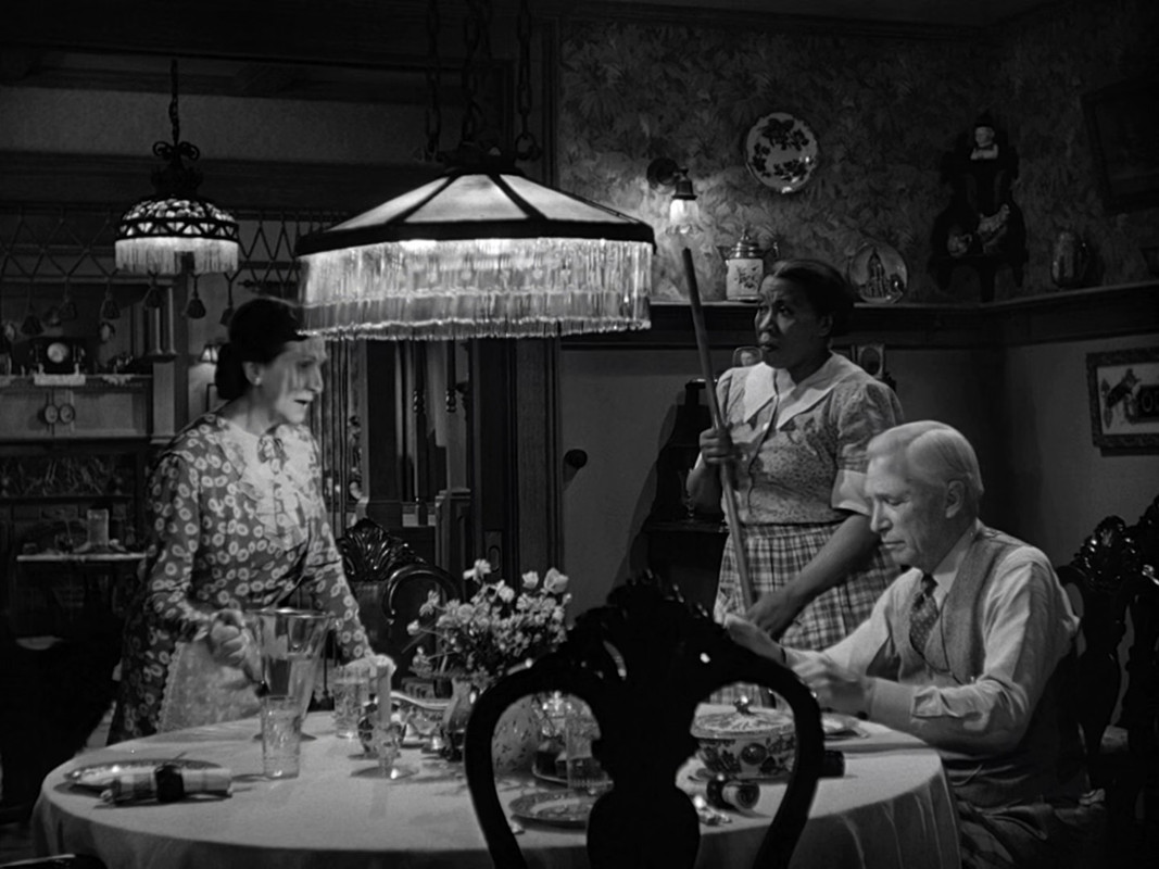 It's a Wonderful Life 1946 (1080p x265 10bit Tigole).mkv_snapsho