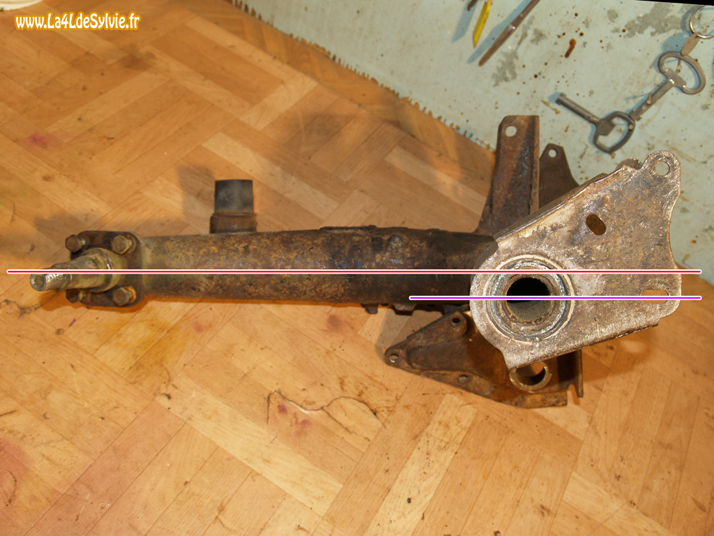 positionnement-palier-exterieur-train-arriere-4l