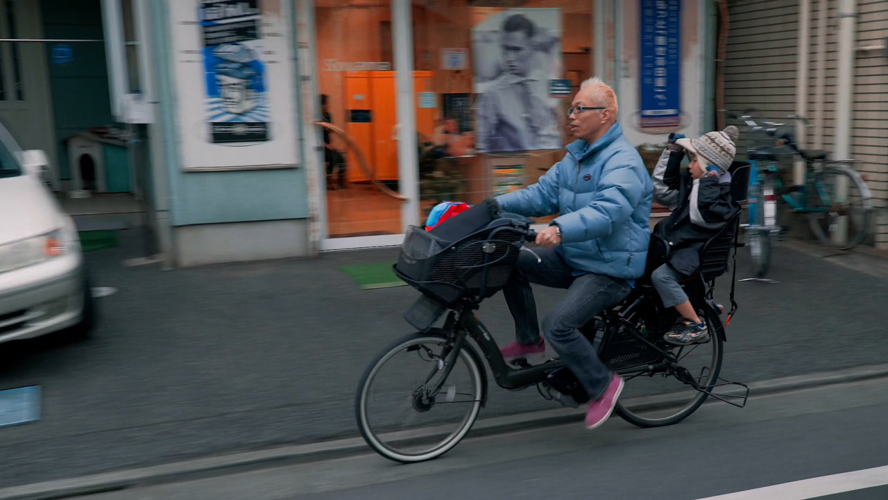 [HR] Dads (2020) [Apple TV  1080p x265]_04