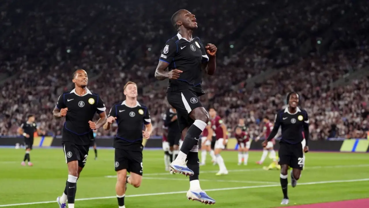 Chelsea di atas angin