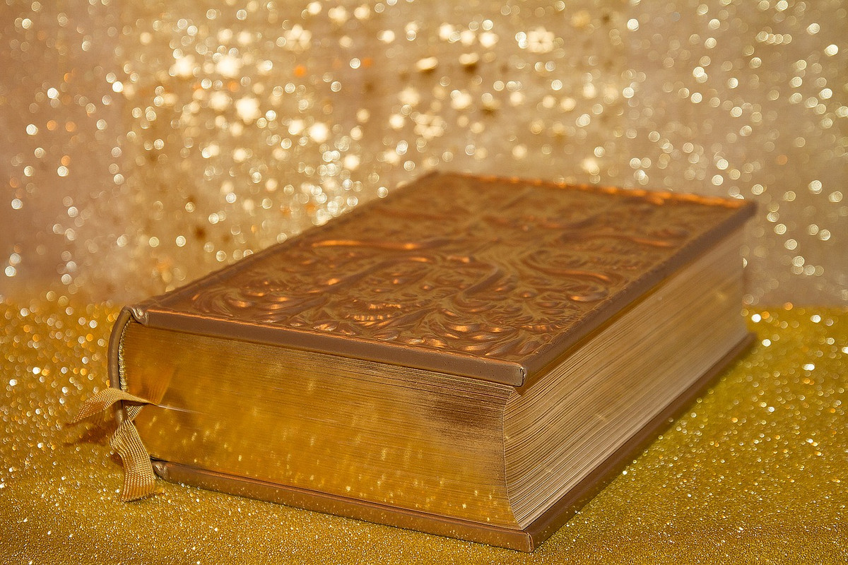 gold-book-new.jpg