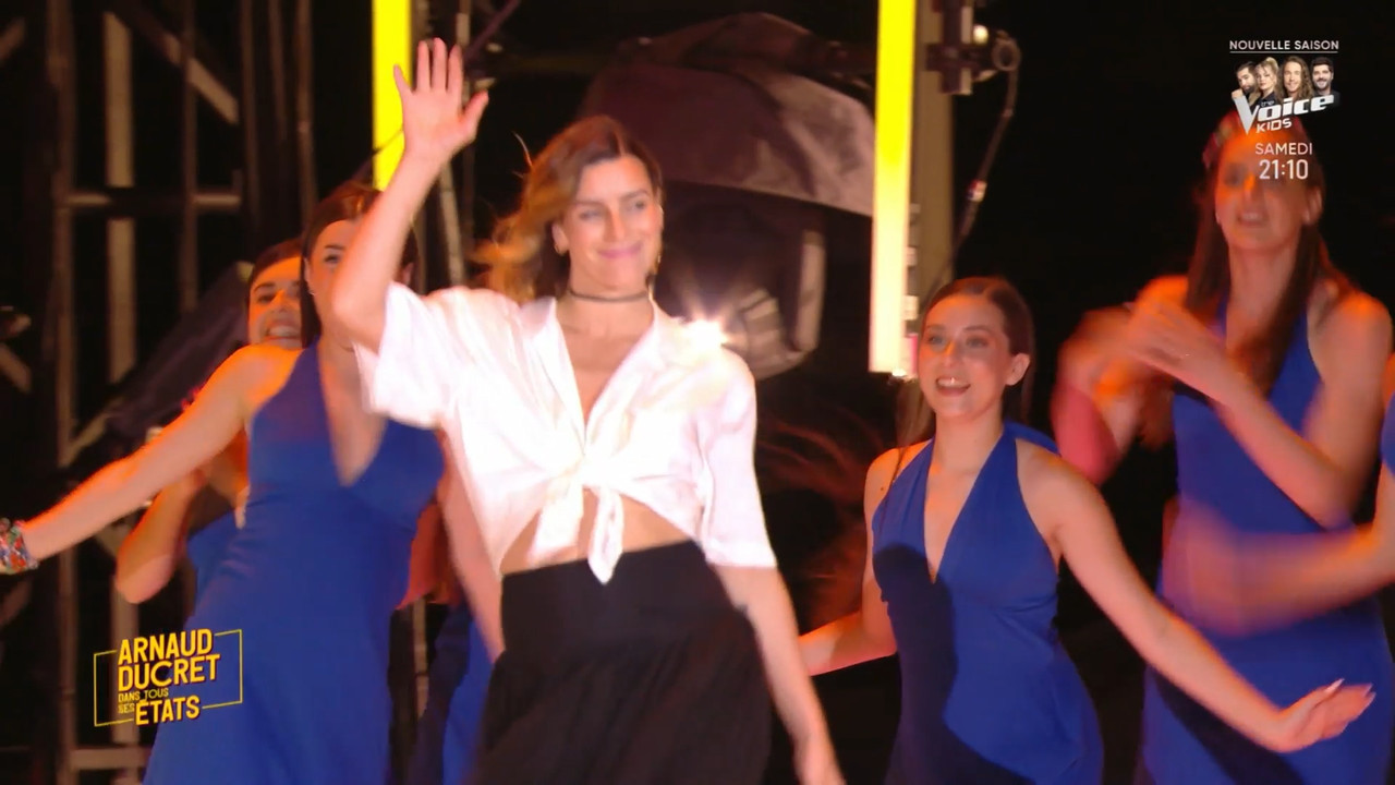 2022-08-16_21_10_TF1_Arnaud-Ducret-dans-tous-ses-etats.mp4_snapshot_01.41.14.467