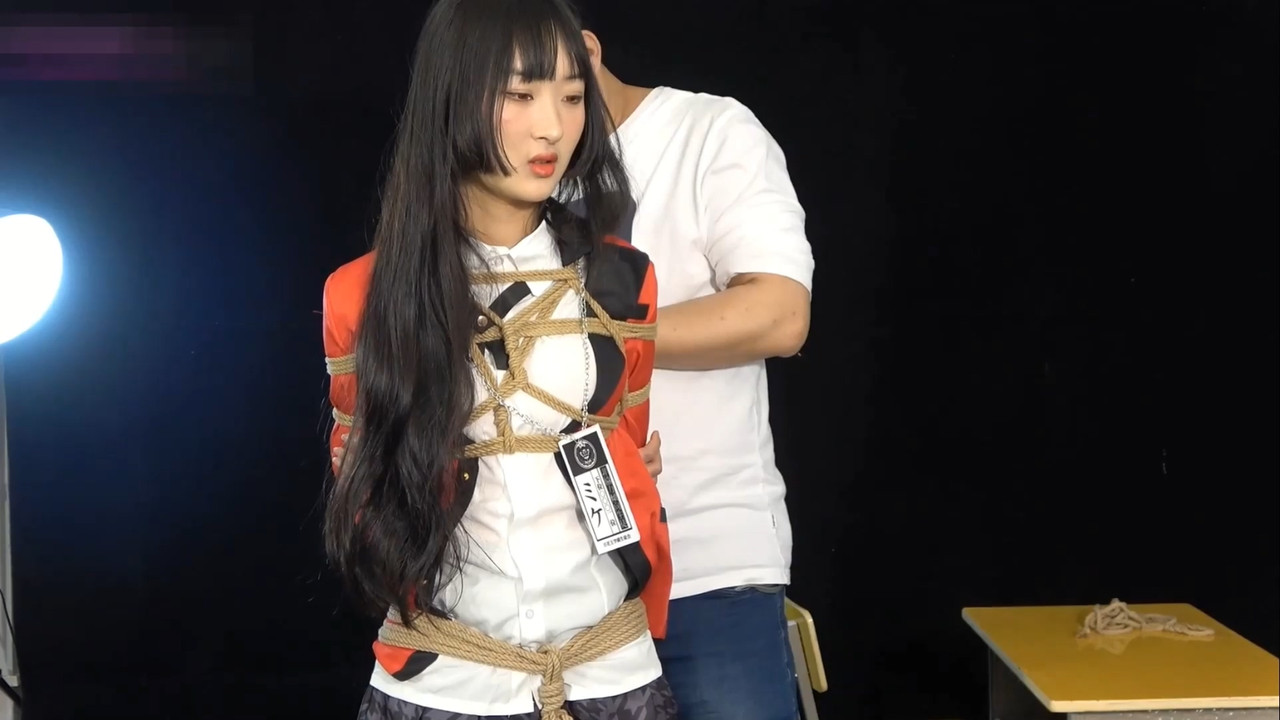 美束映画 狂徒之渊cos 蓝蓝.mp4_20220423_130505.455