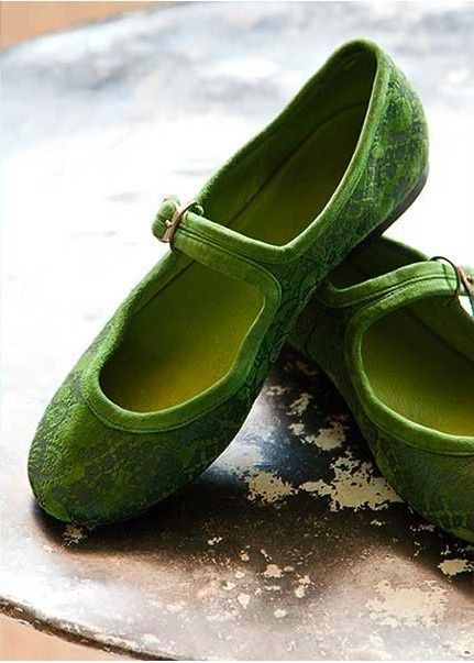 greenflatshoes.jpg