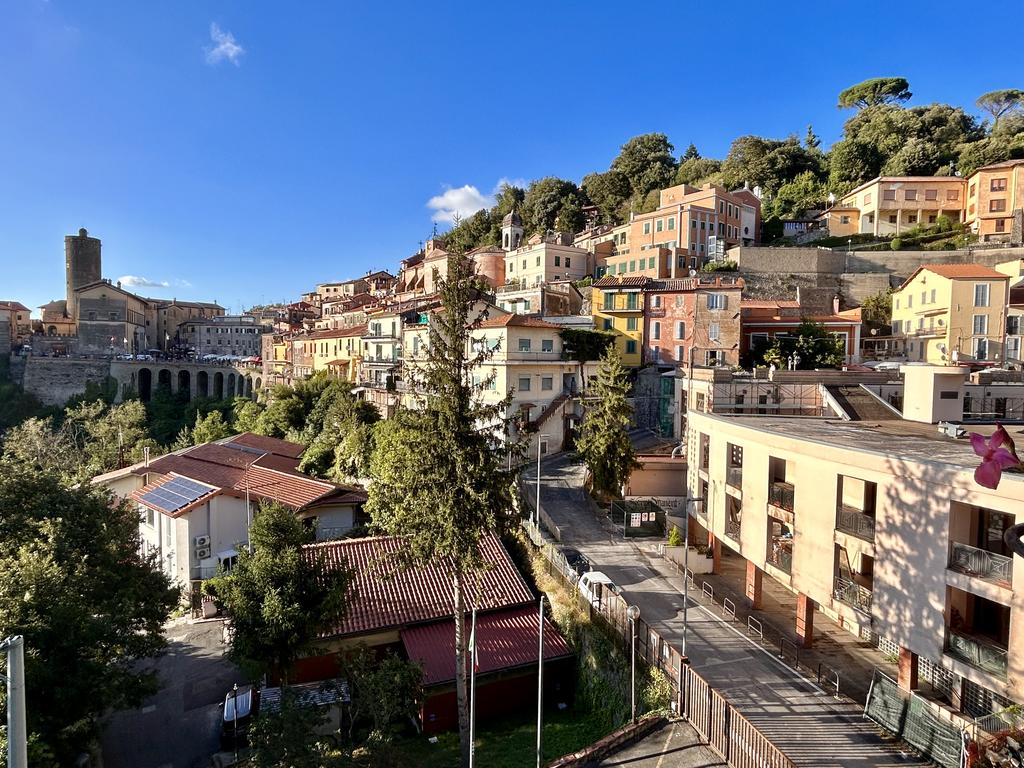Жаркий сентябрь на побережье Тирренского моря. Жаркий сентябрь на побережье Тирренского моря.