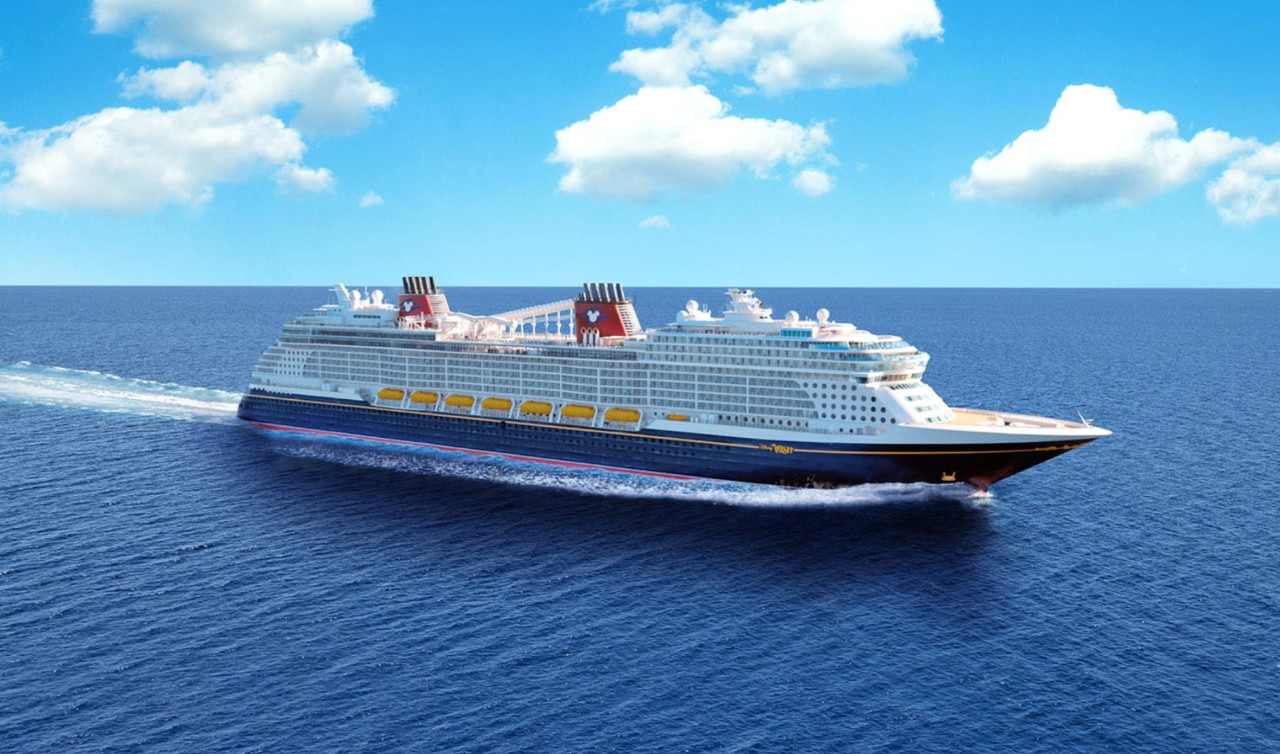 Mujer cae de un crucero en costas de Mallorca y la buscan con urgencia