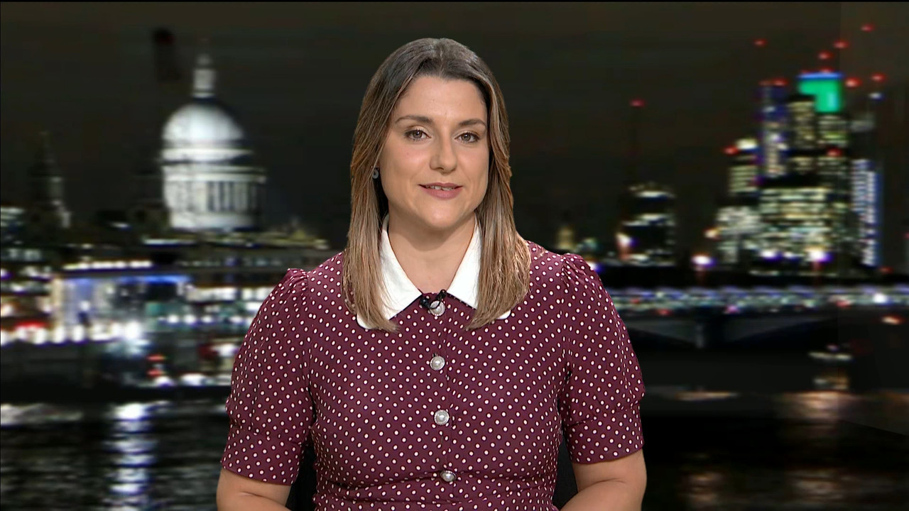 ITV News London_20231117_23002315.ts_snapshot_08.36.494
