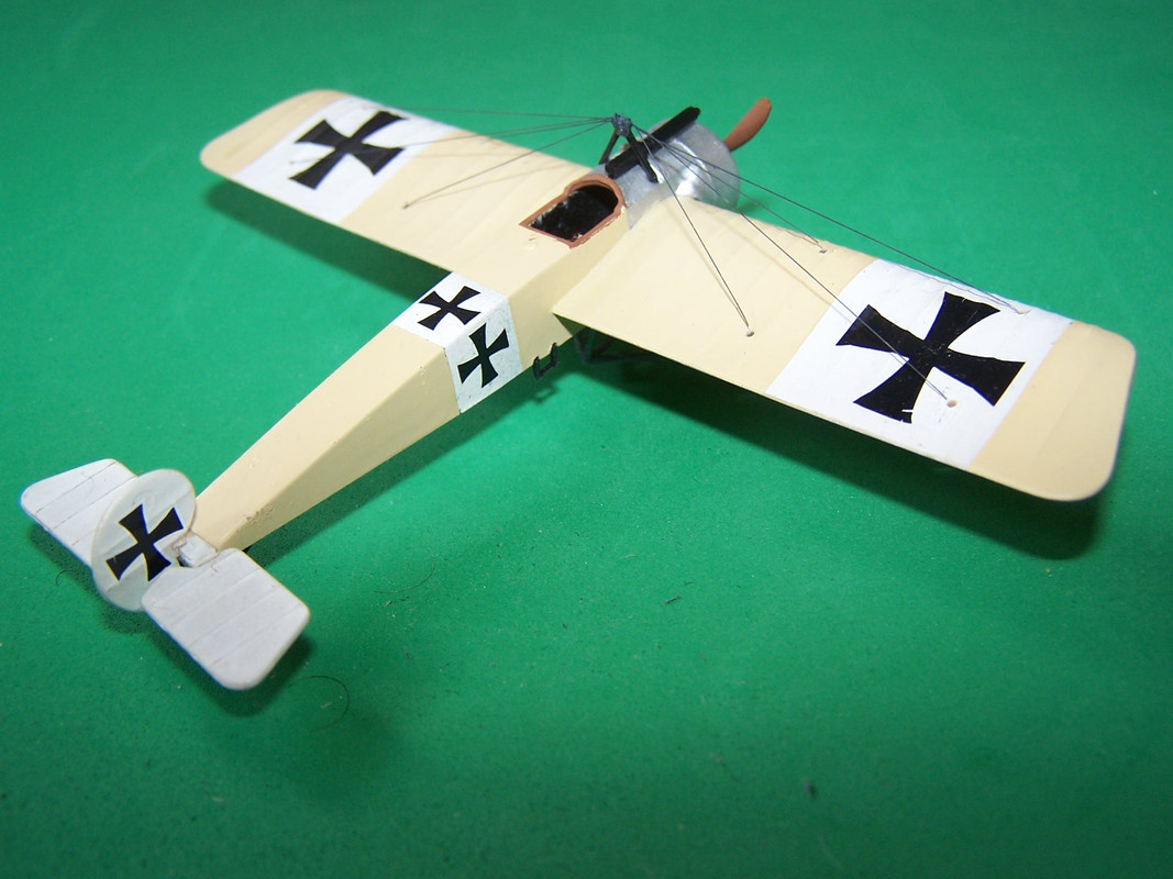 Revell_Eindecker-RS