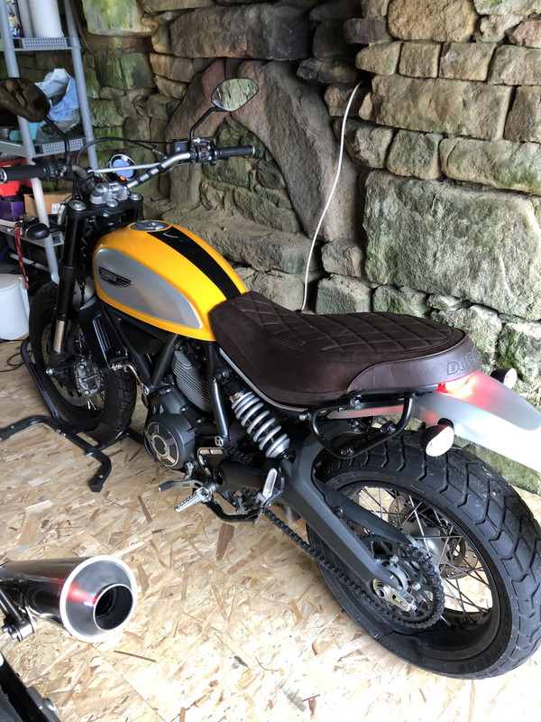 A29D0700-6CC2-404D-968C-3AAE5D58728C