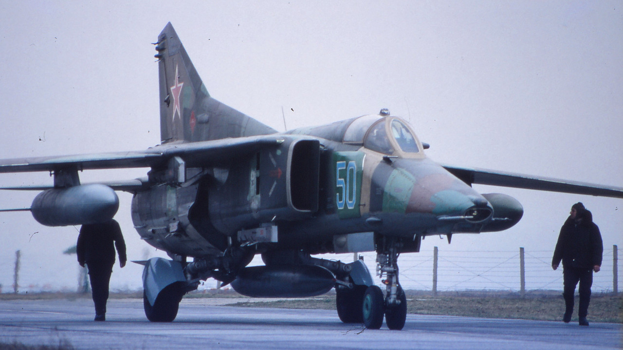 559 APIB Mig-27K 50 Blue_76802627163