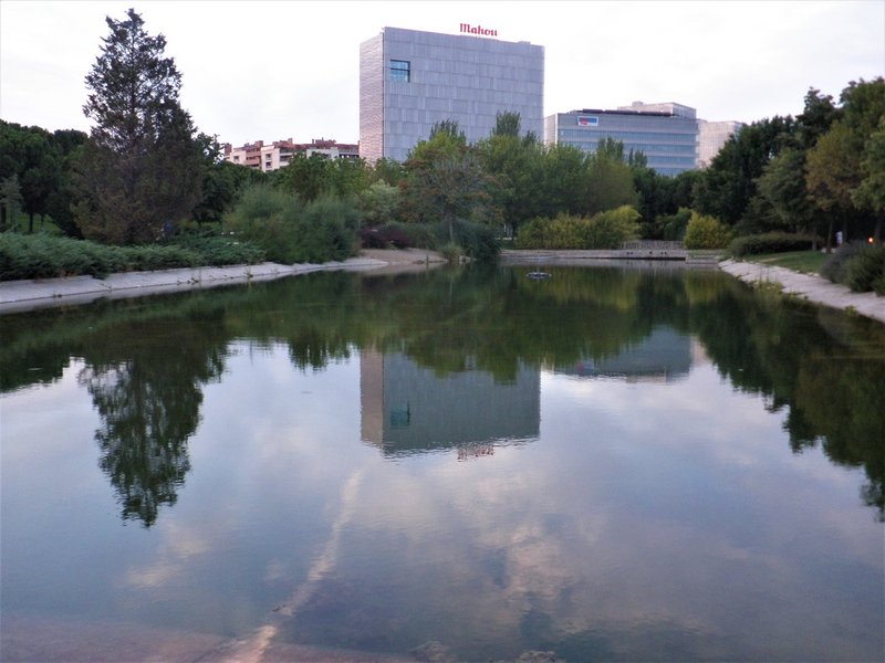 PARQUE ENRIQUE TIERNO GALVAN-2013 AL 2017-MADRID - Paseando por España-1991/2017 (36)