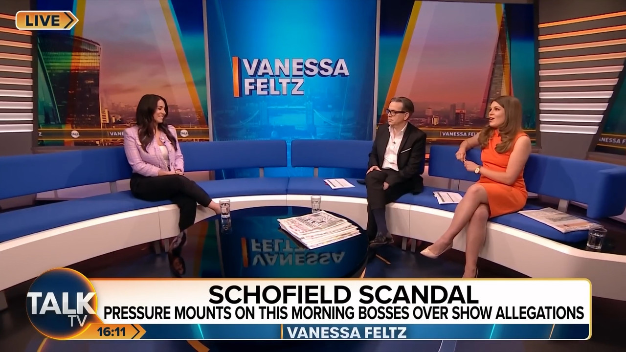 Phillip Schofield Is Full Of Arrant NONSENSE says Kevin OSullivan.mp4_snapshot_00.01.440