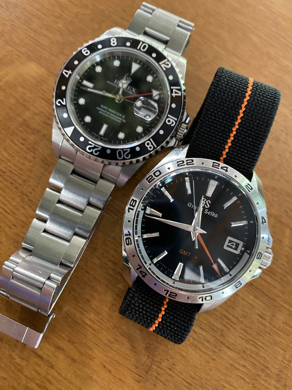 42488F12-14B4-4AEB-9D65-C12193ADC6AA