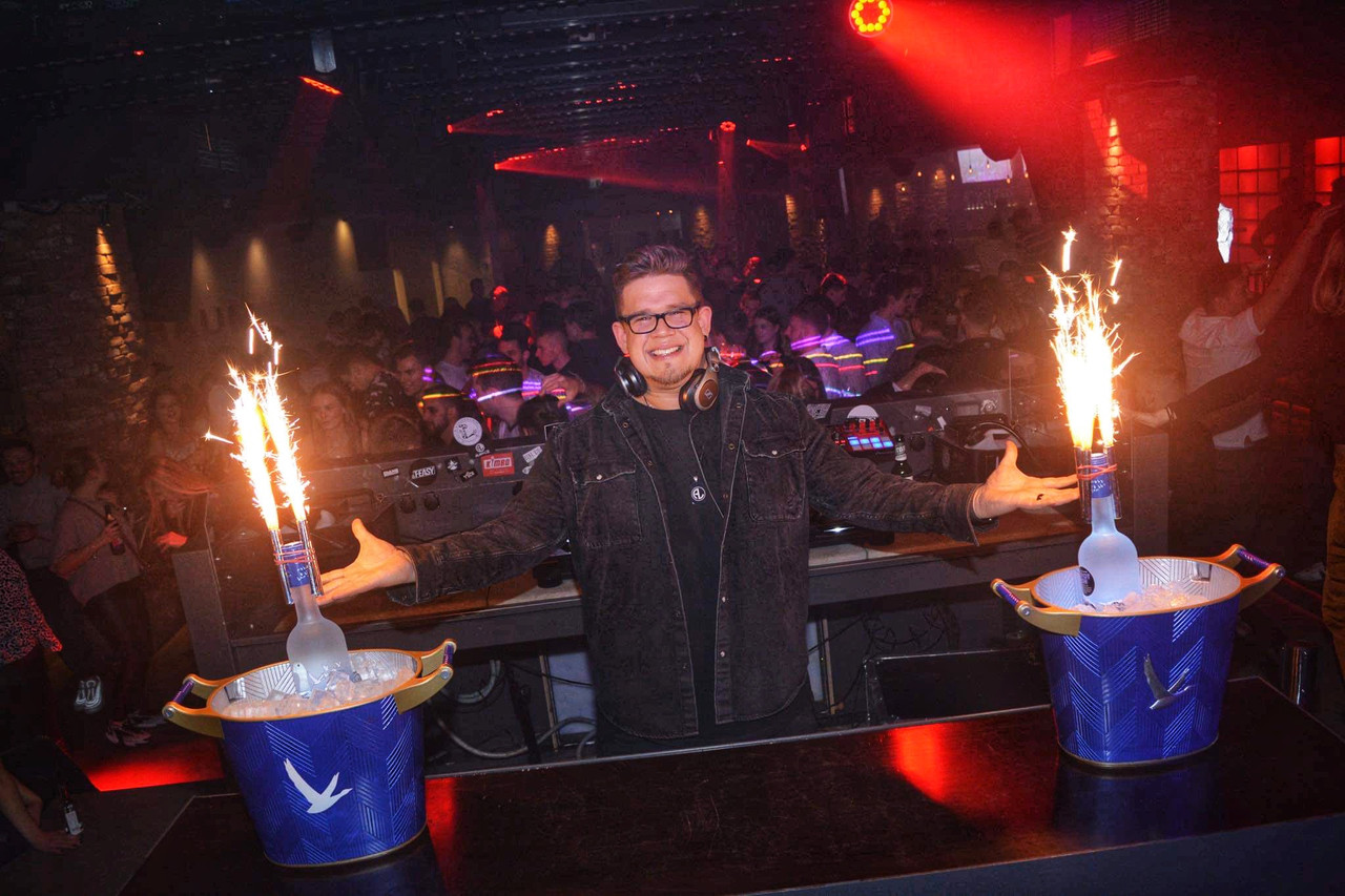 DJ Alan-Lee im Club