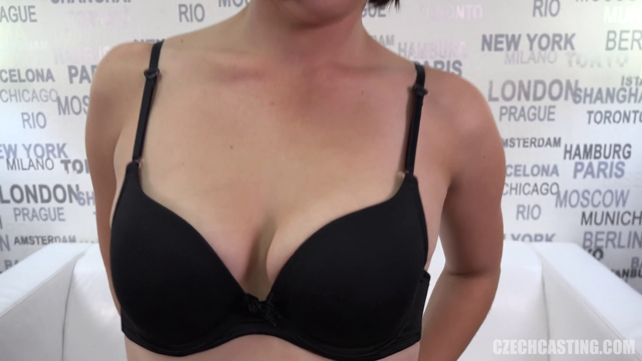 CZechcastingeli0792 013