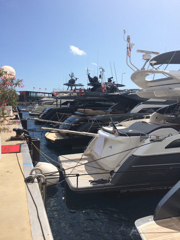 CBDDCC97-42DD-4E7E-9AEA-BC00576A4B85