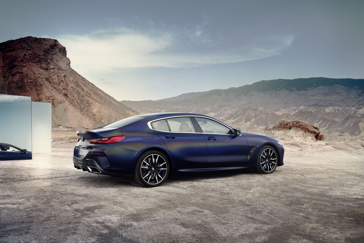 P90449443_highRes_bmw-m850i-xdrive-gra