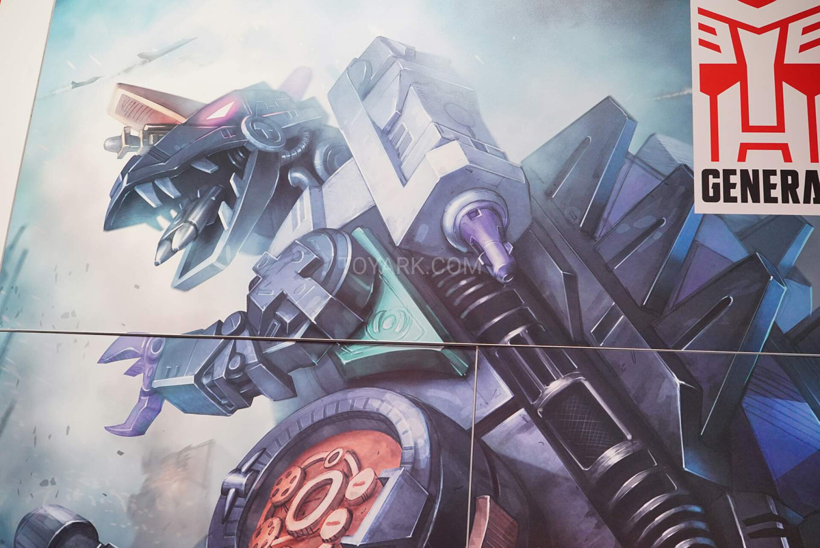 SDCC-2016-Transformers-Generations-002