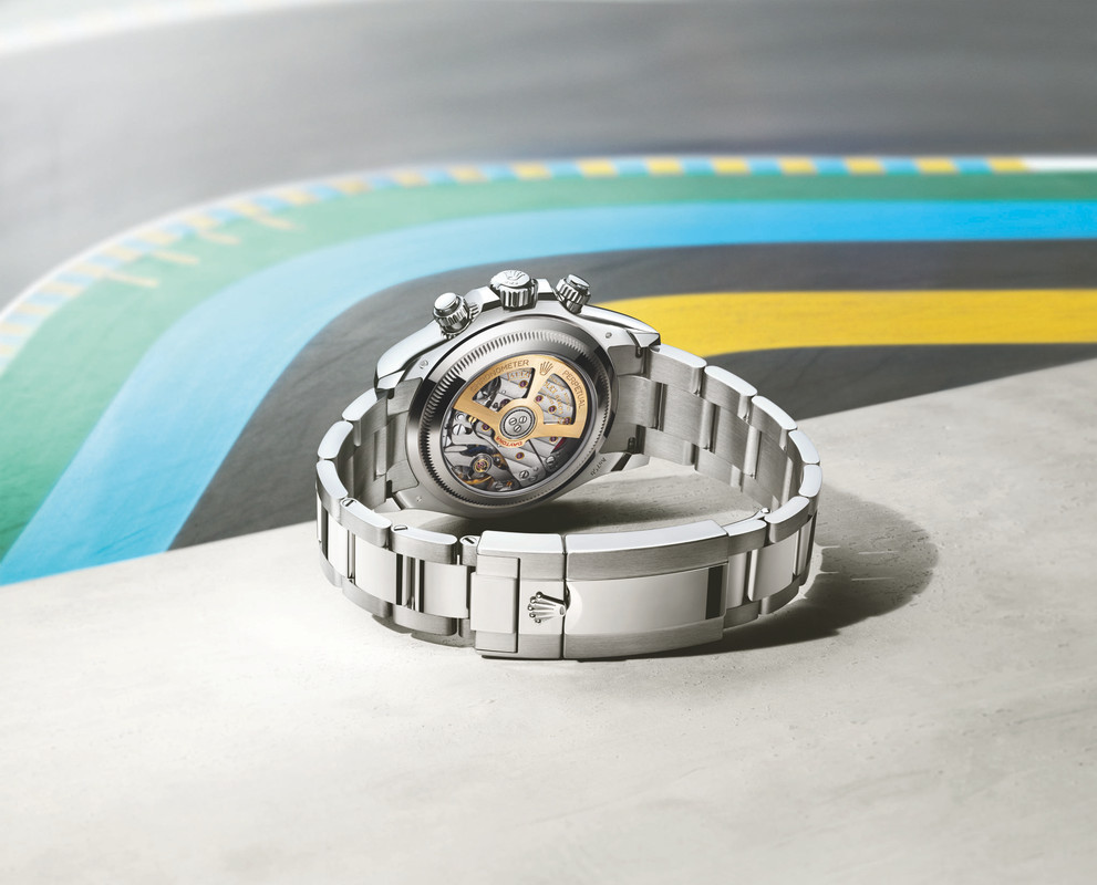 m126529ln-0001_2302jva_003-2048x1654