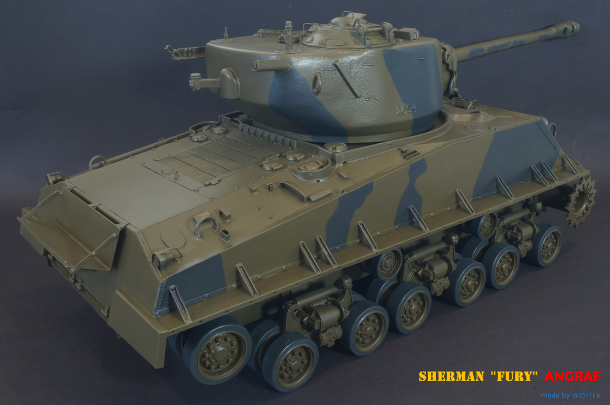 M4A3E8 SHERMAN  FURY 187