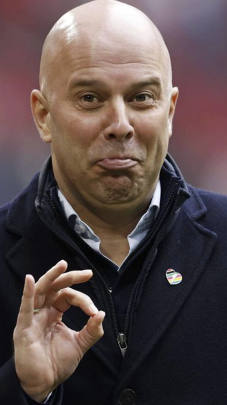 3794E7C6-7EDB-469E-B43A-92C326D69A0C