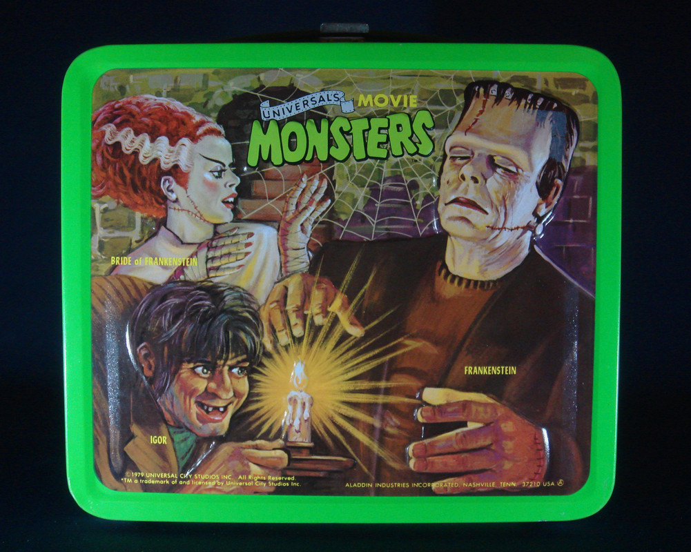 Close Upthe 1979 Universal Monsters Lunch Box! - Mego Talk Close Upthe 1979 Universal Monsters Lunch Box! - Mego Talk