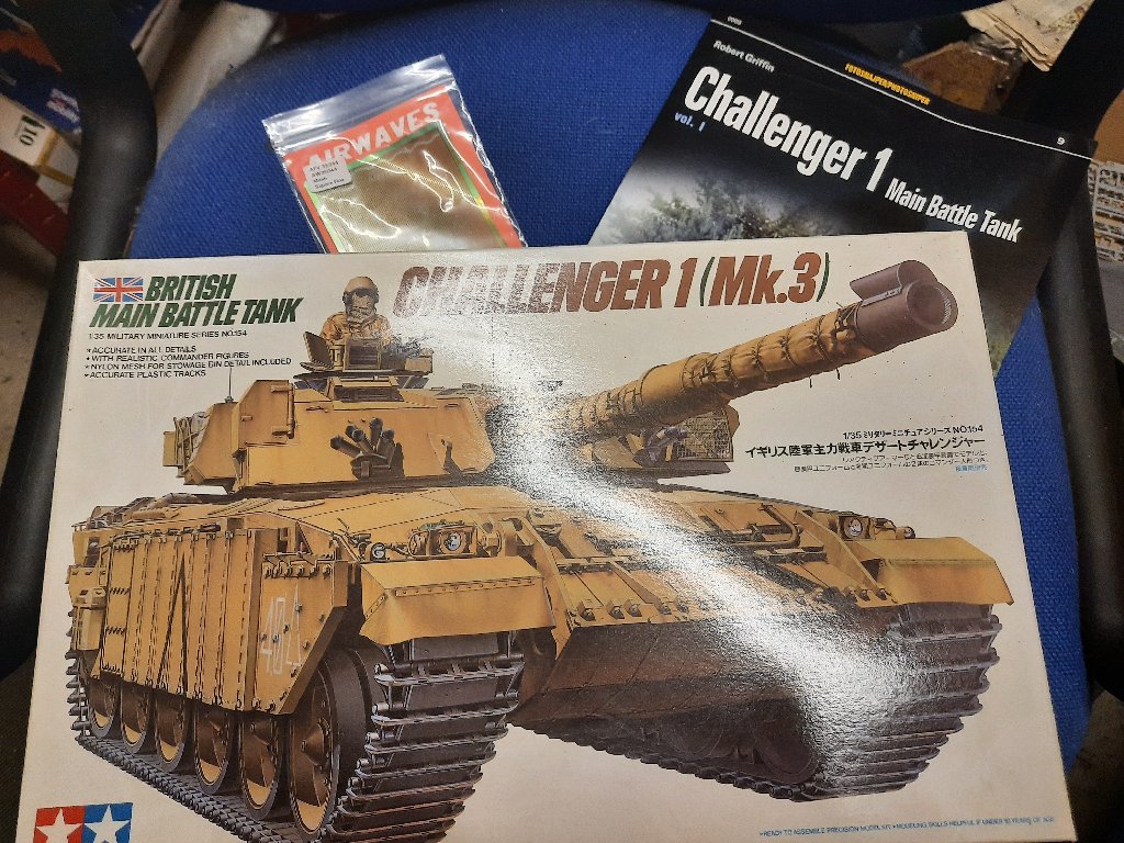 Tamiya 1/35 Challenger 1 Work in Progress Armour