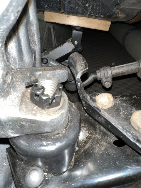 216B5C41-DB38-40DA-BD8C-F102785B64D9