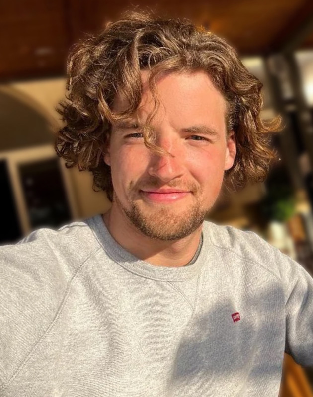 A76C6ACD-9606-4873-A116-17E9CBA0B704