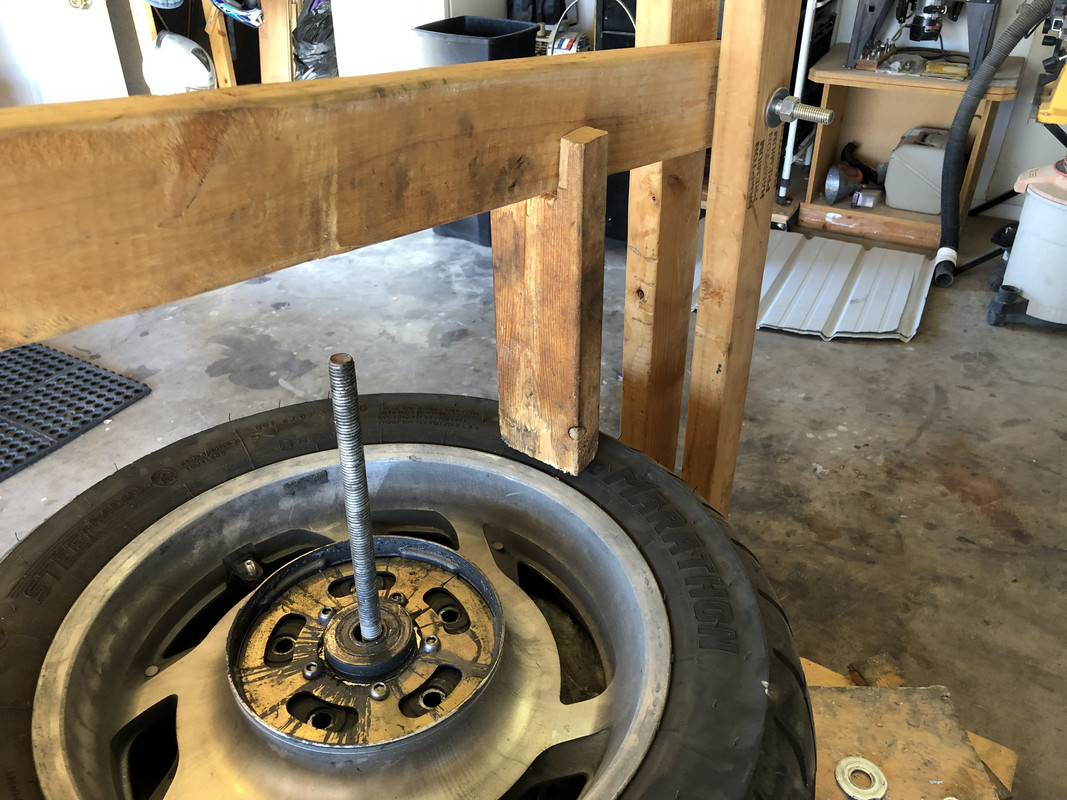 E2197204-9C7A-42FC-B9BA-C25E4E754C82