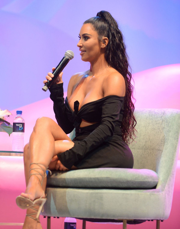 kim-kardashian-at-los-angeles-beautycon-festival-07-14-2018-16