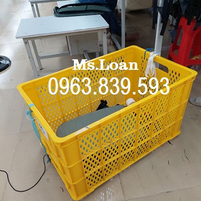 Rổ nhựa lớn, sóng nhựa có bánh xe đựng quần áo, giày dép/ 0963.839.593 Ms.Loan Song-nhua-dung-hang-co-banh-xe-1