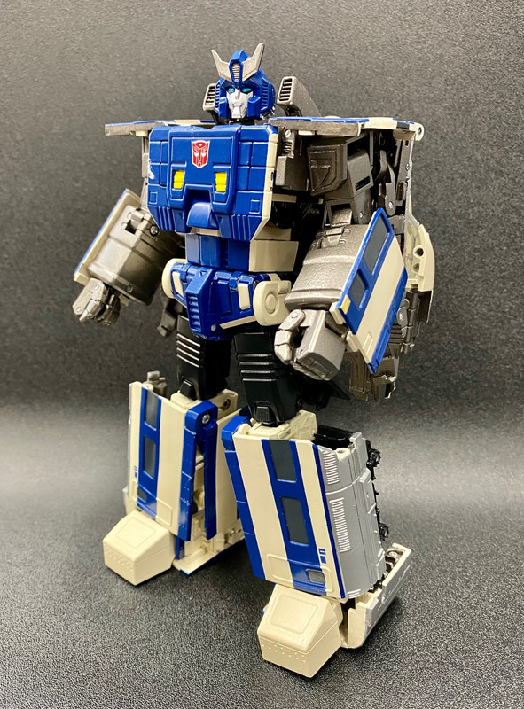 Transformers-MPG-01-Trainbot-Shouki-01-2