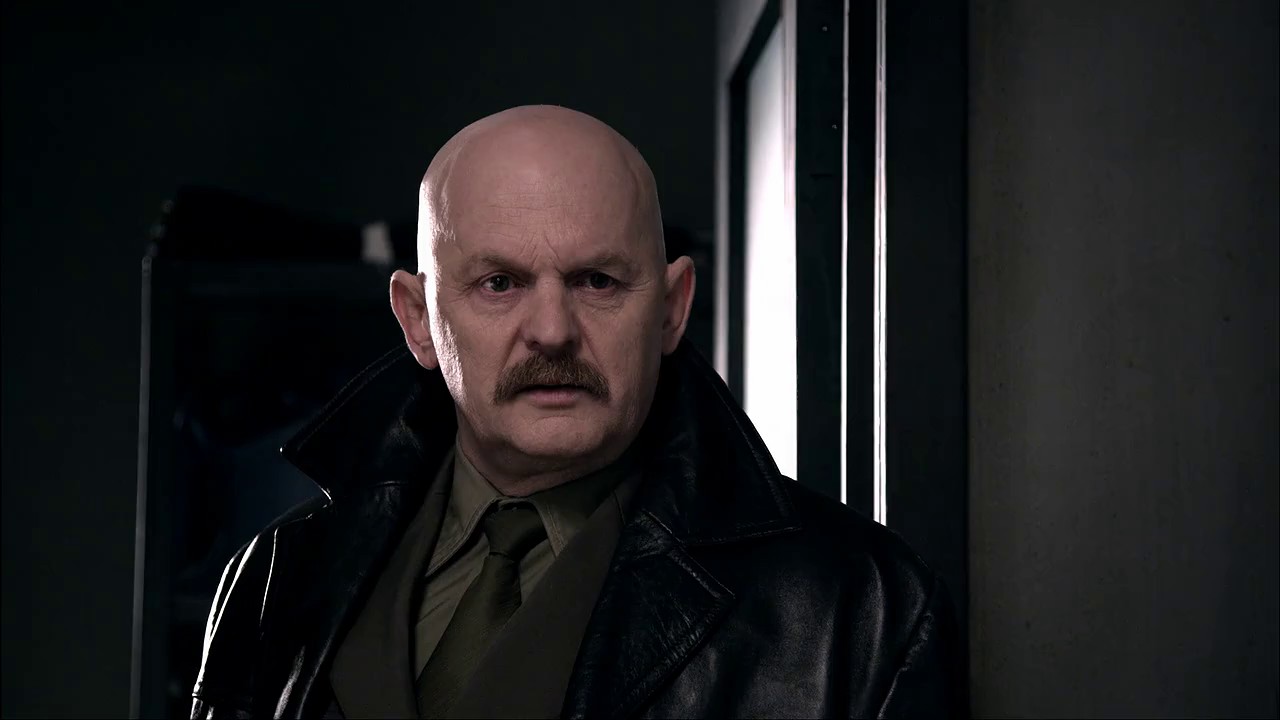 Code-Red-2013-Hindi-Web-Rip-720p-x264-AVC-AAC-2ch-mkv-0003