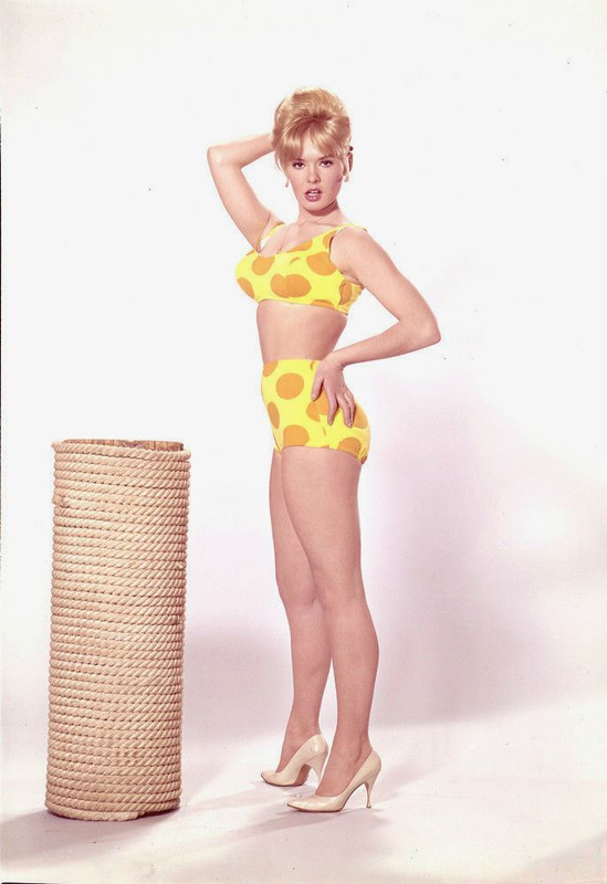 joey_heatherton_b68