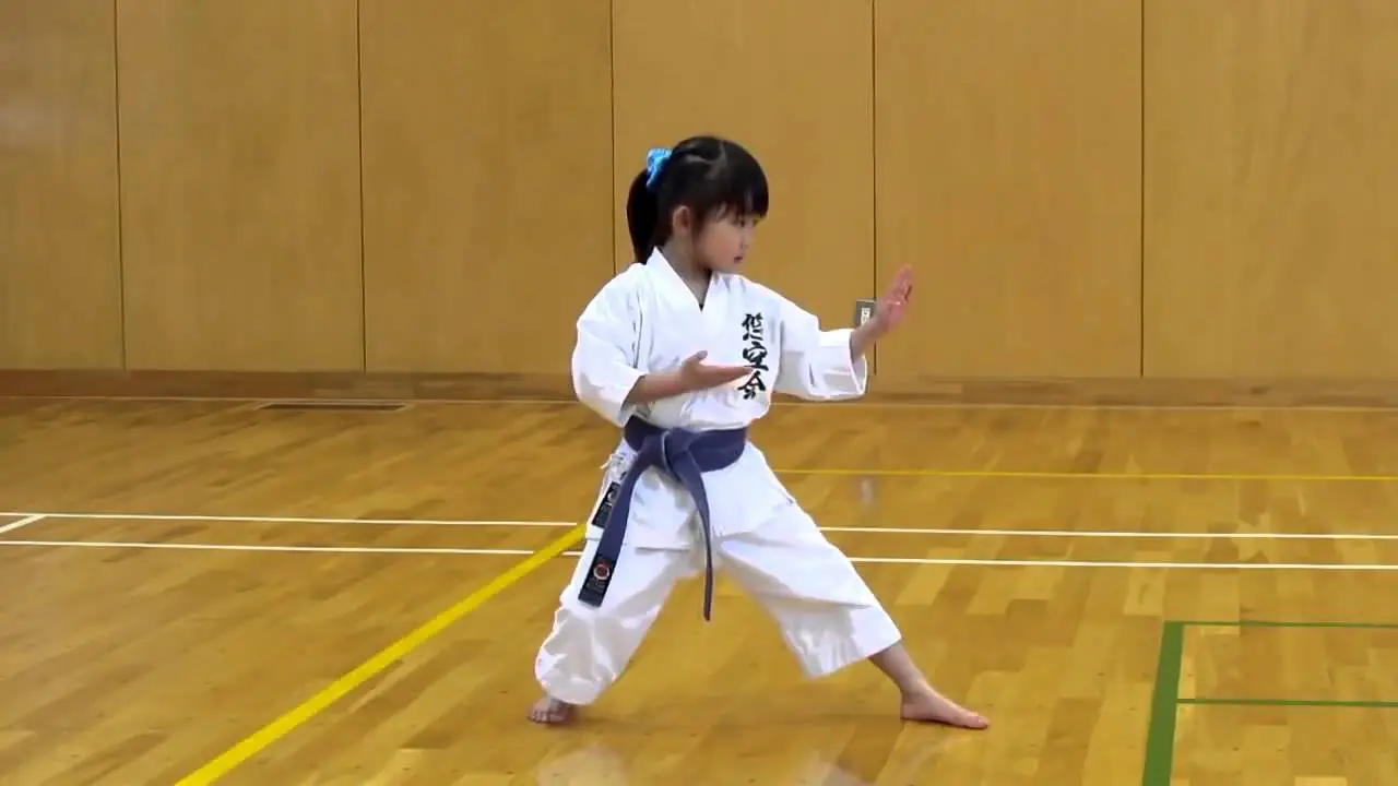 Latihan Karate Anak-anak di MBS Karate Jakarta
